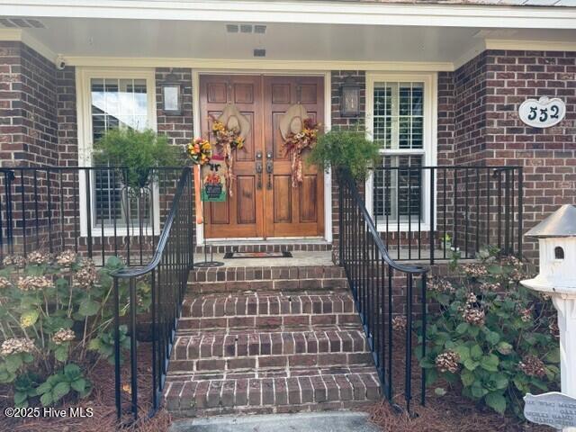 552 Woodfield Road