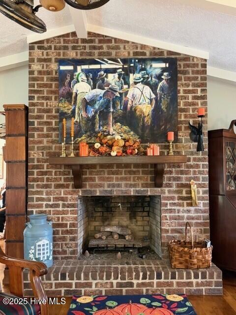 552 Woodfield Road