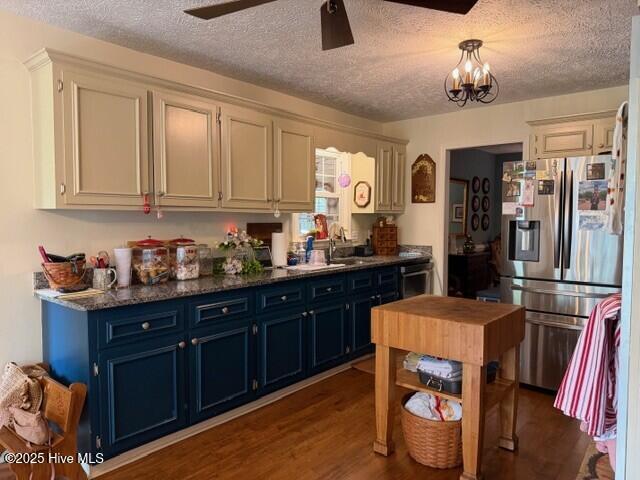 552 Woodfield Road