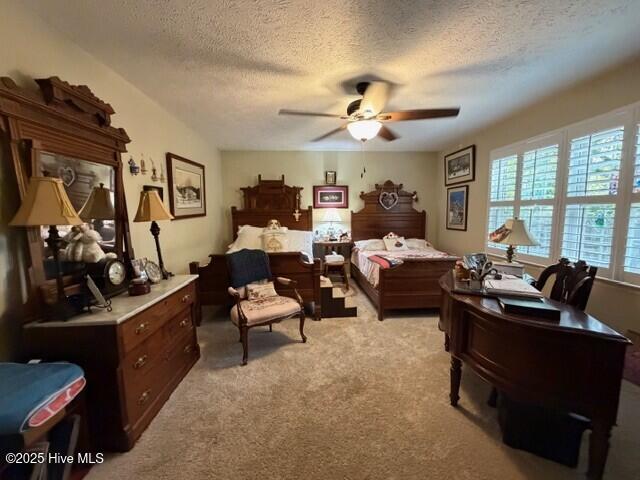 552 Woodfield Road
