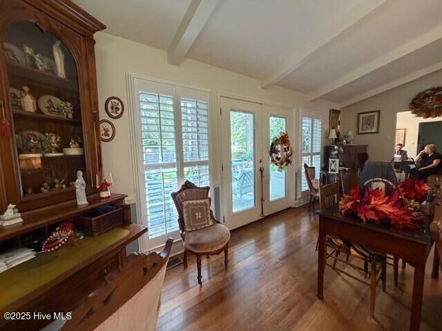 552 Woodfield Road