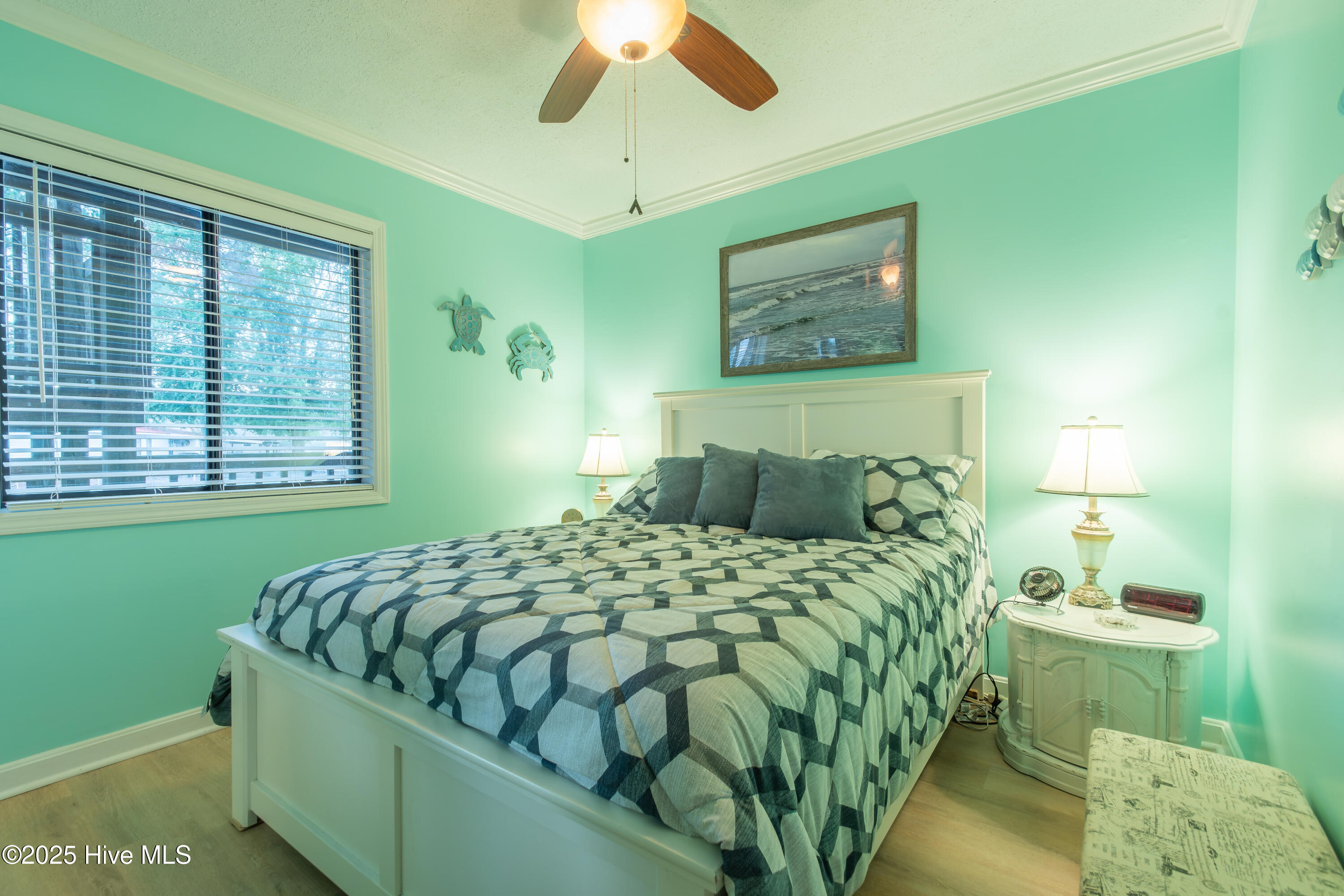 115 Lake Place Condo Drive