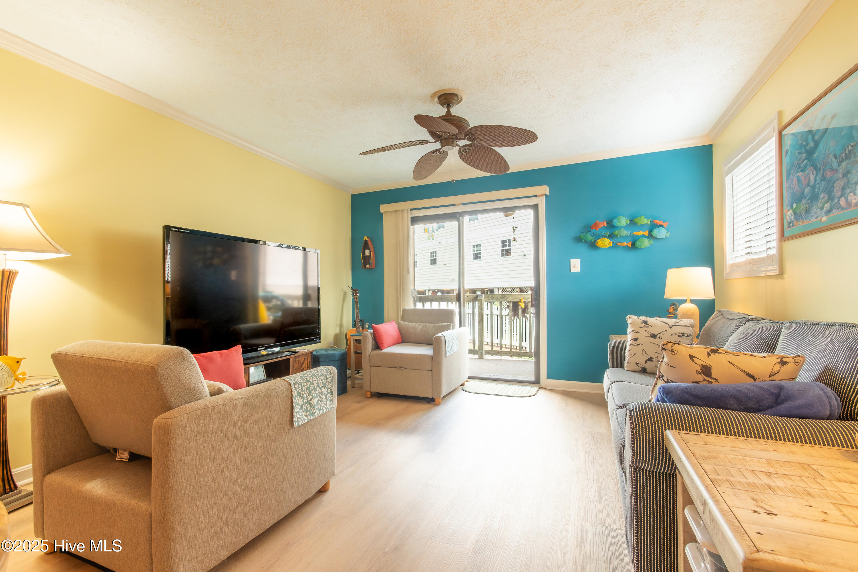 115 Lake Place Condo Drive