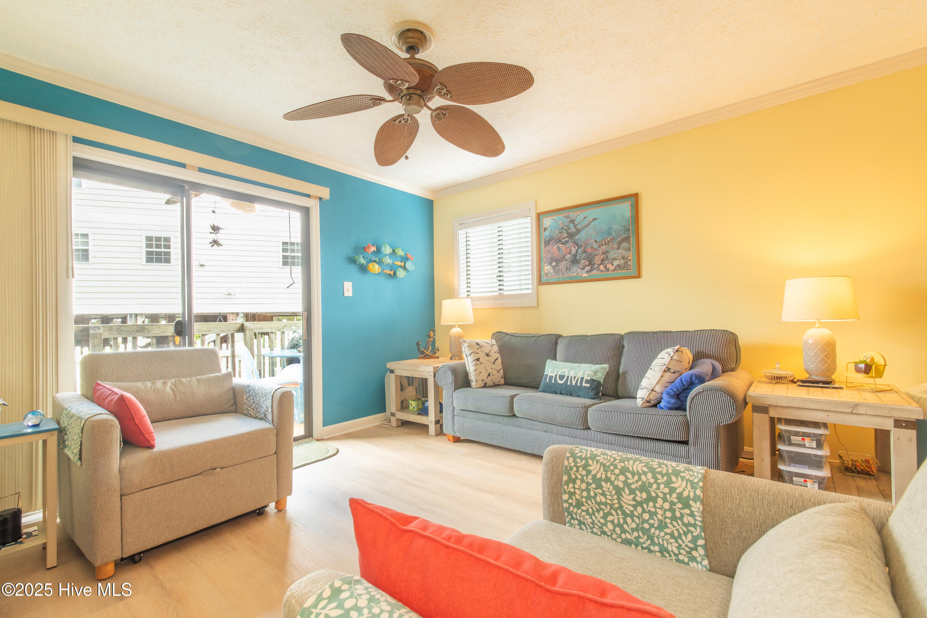 115 Lake Place Condo Drive