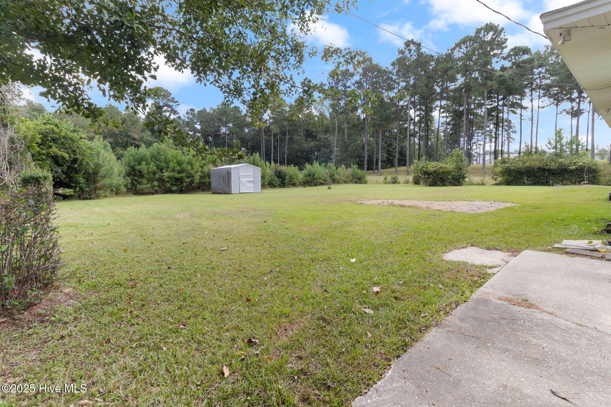 1102 Mary Lane