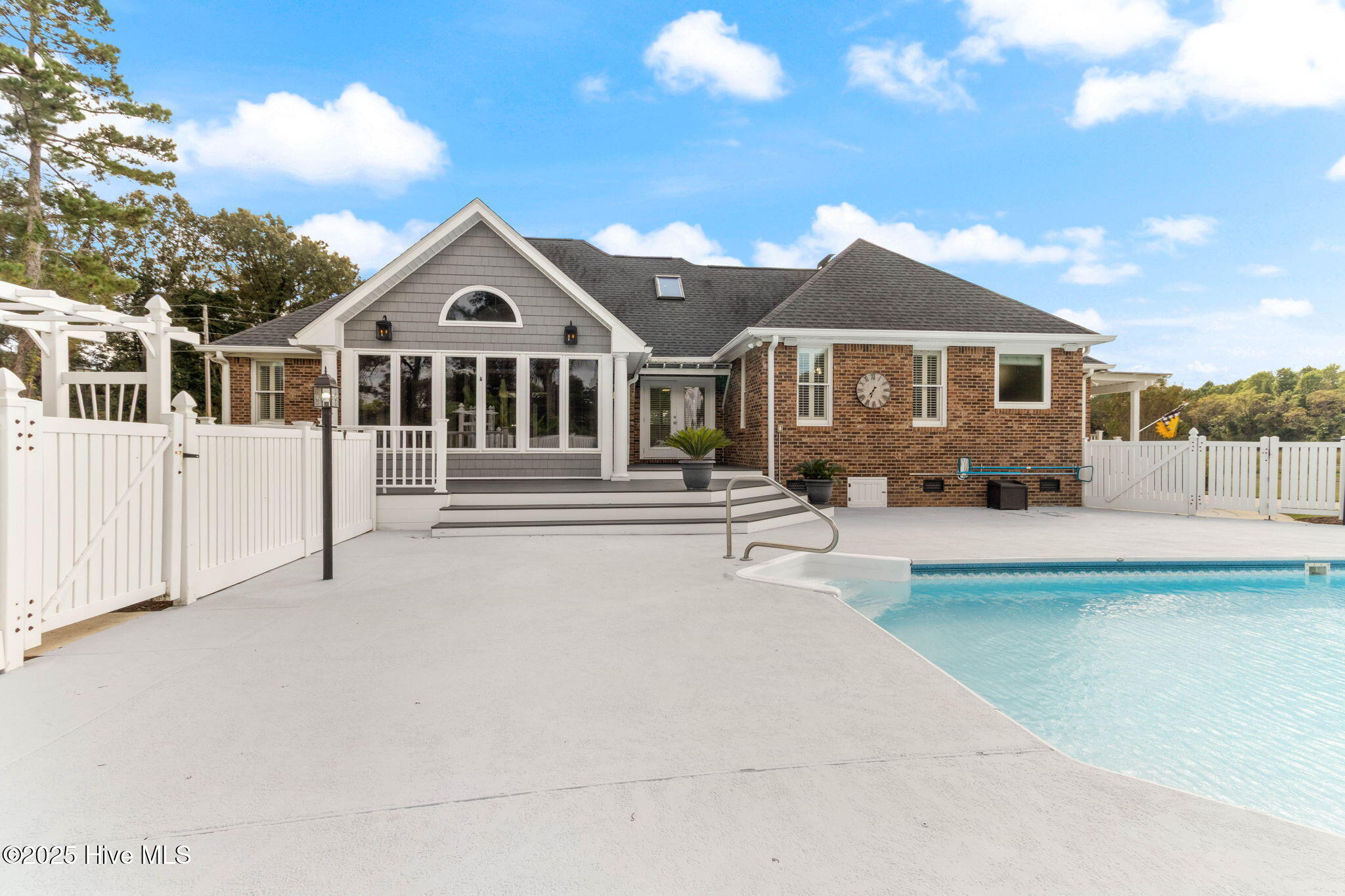 2198 Bill Hooks Road