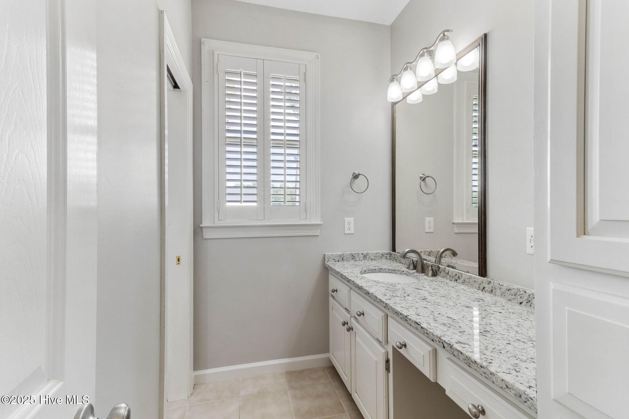 2198 Bill Hooks Road