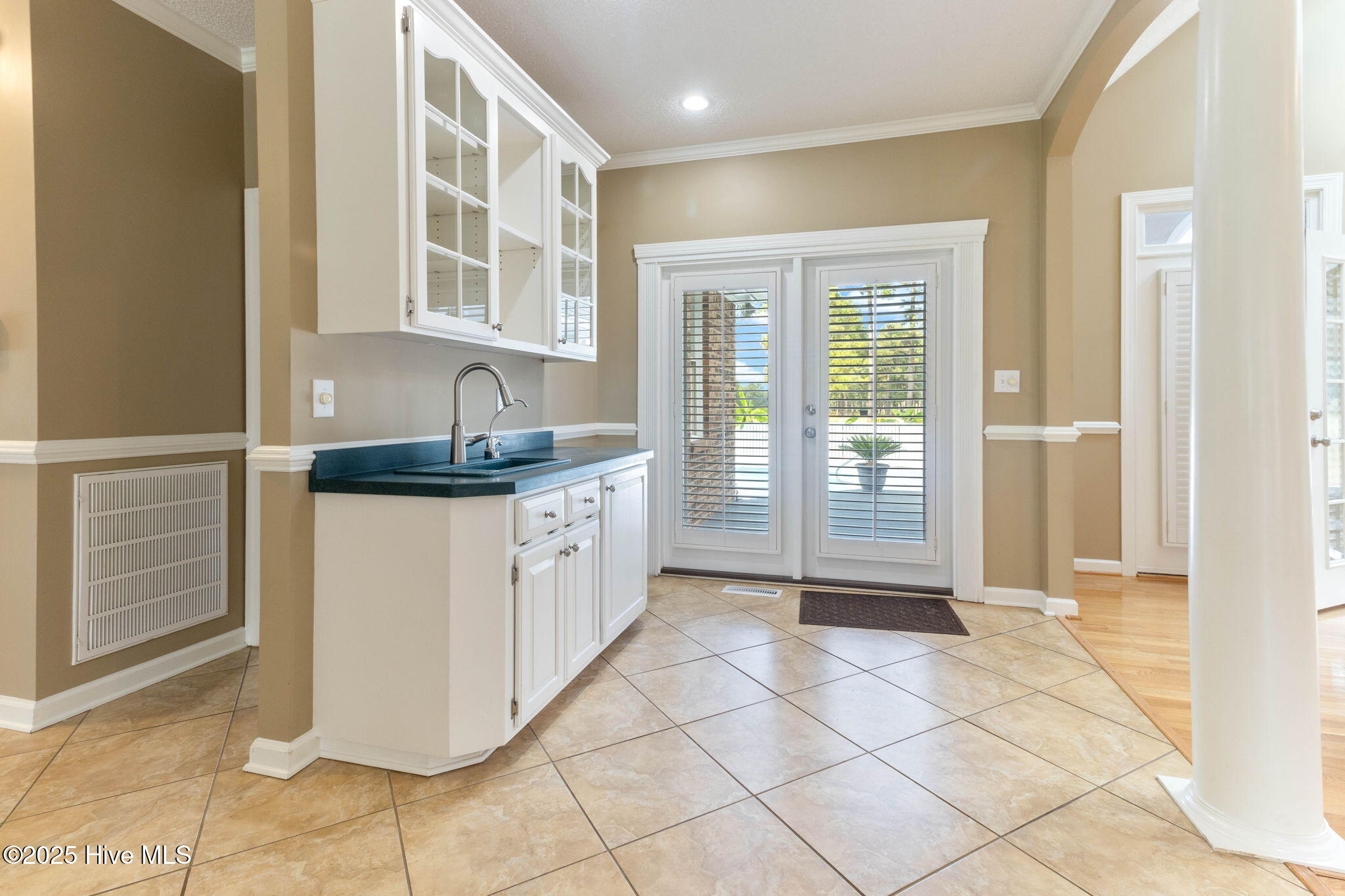 2198 Bill Hooks Road