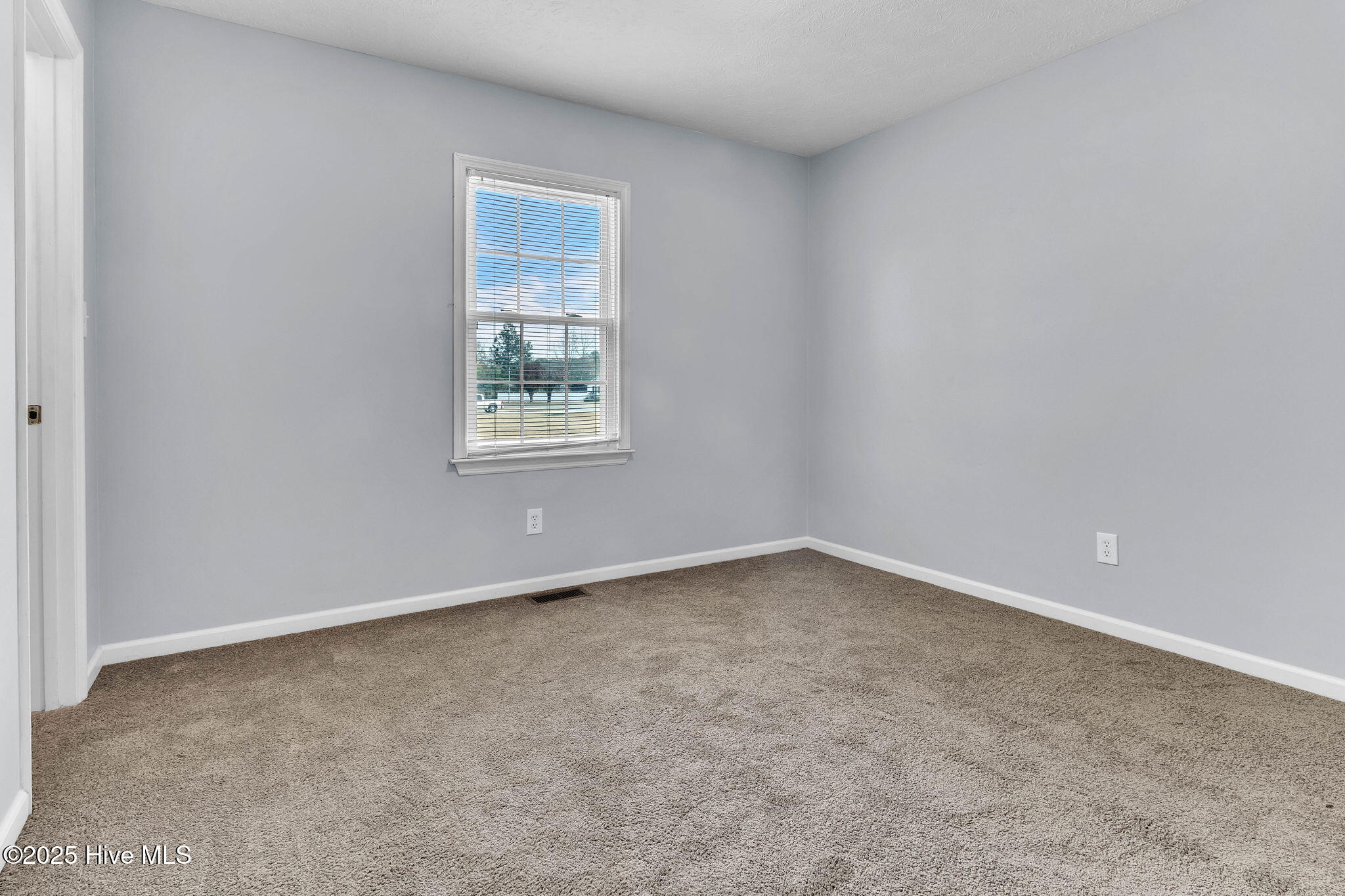 22 Antinori Lane S