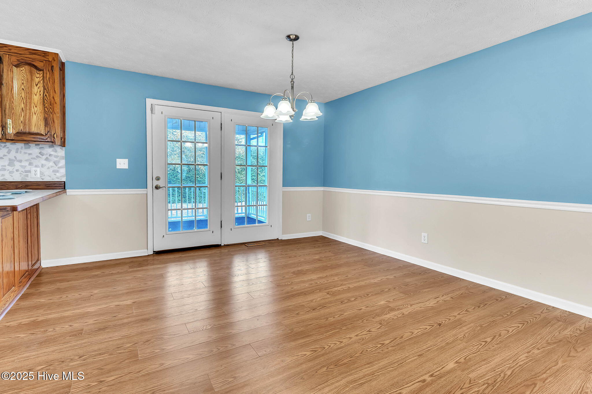 22 Antinori Lane S