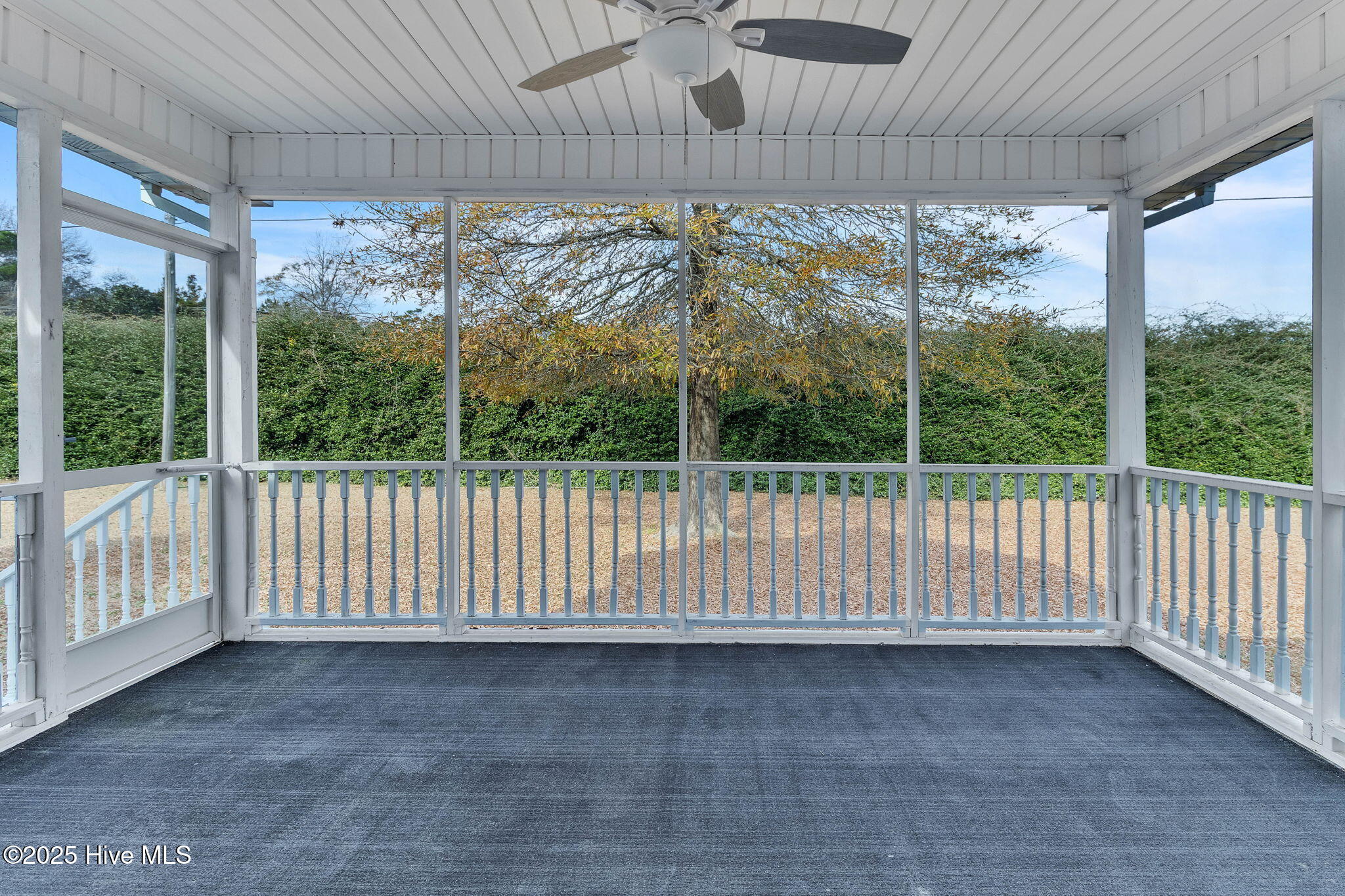 22 Antinori Lane S