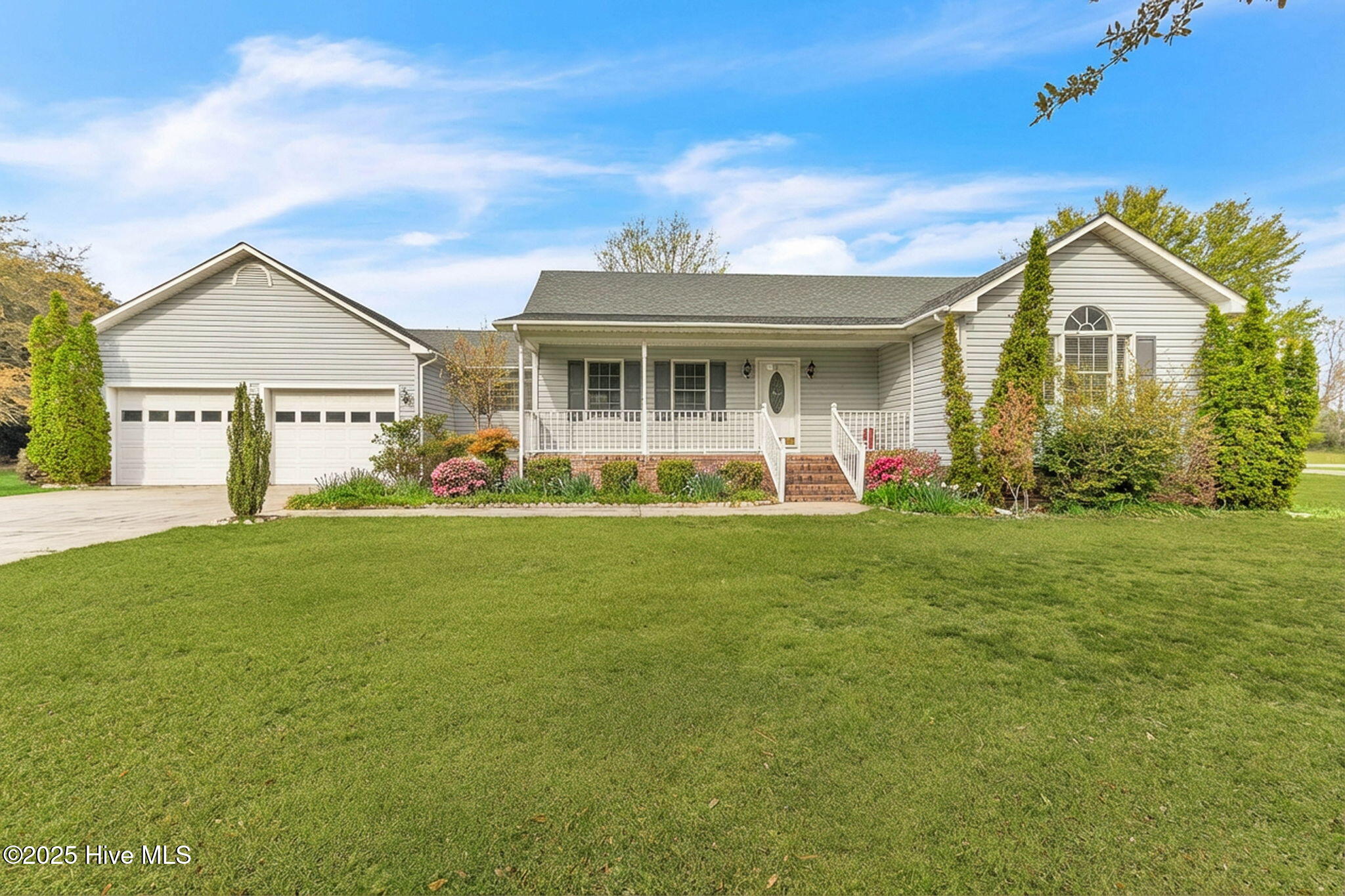 22 Antinori Lane S