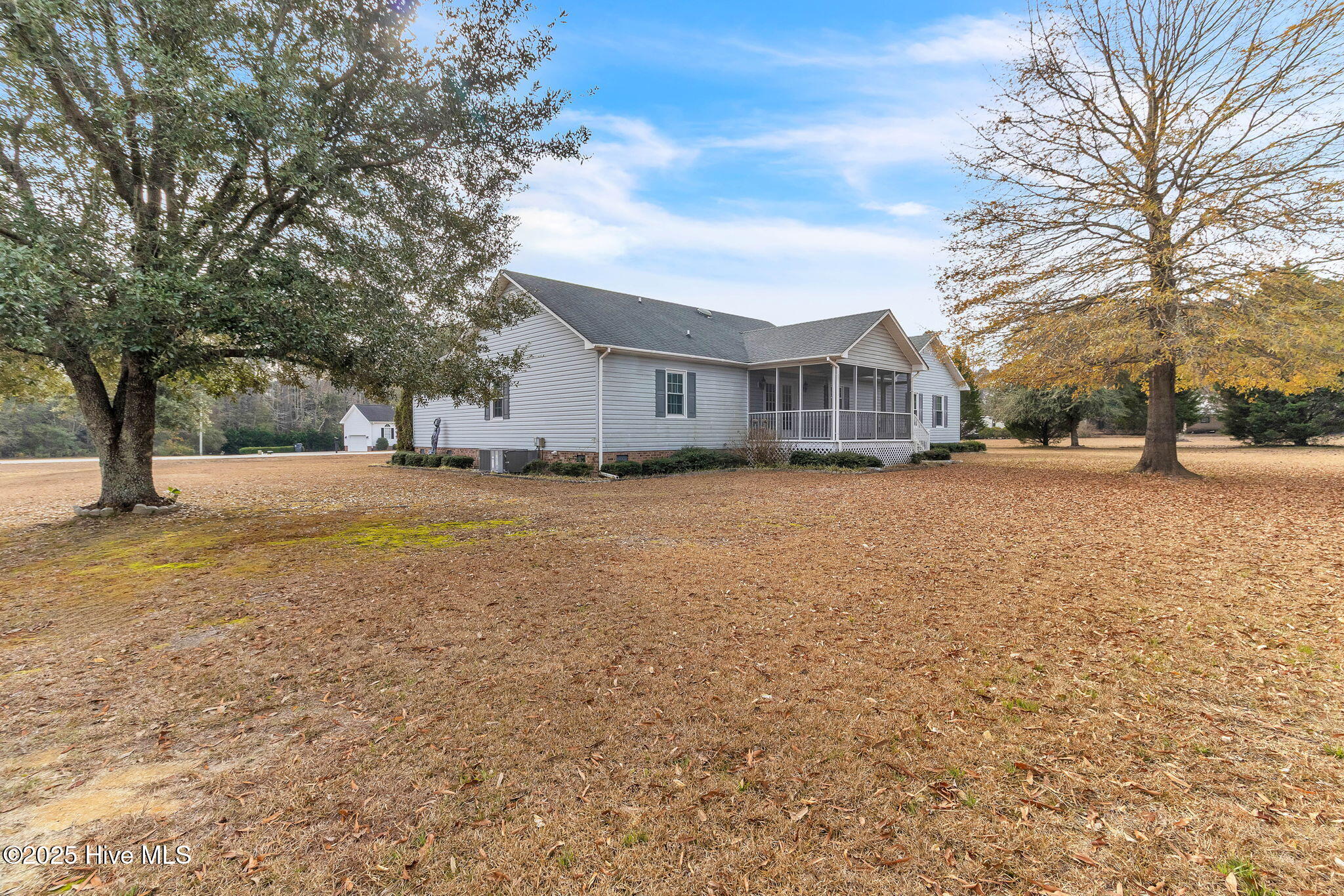 22 Antinori Lane S