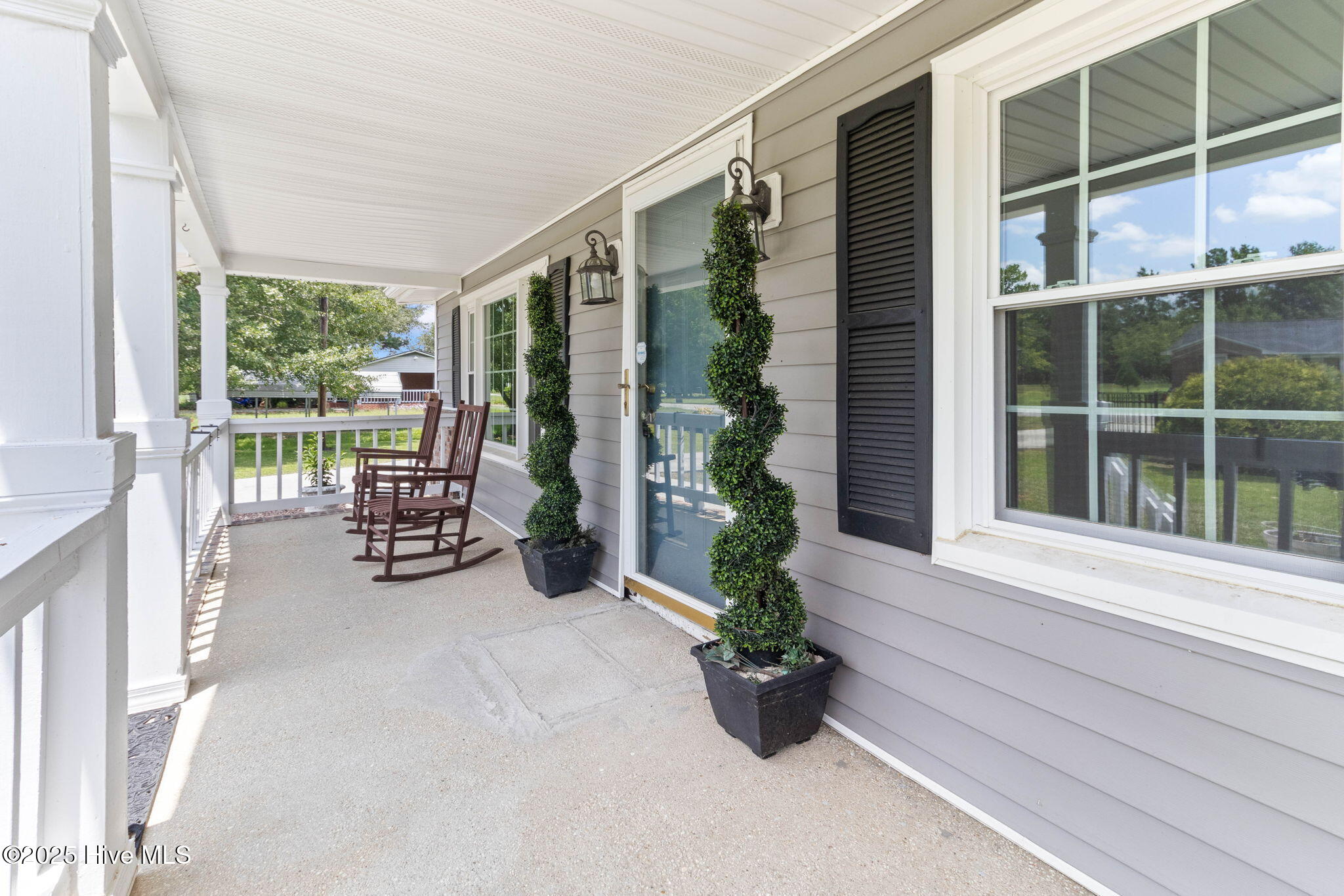 954 Hezekiah Road