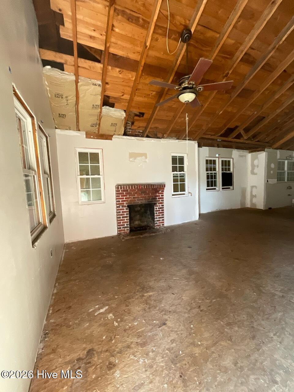 208 W Calhoun Street