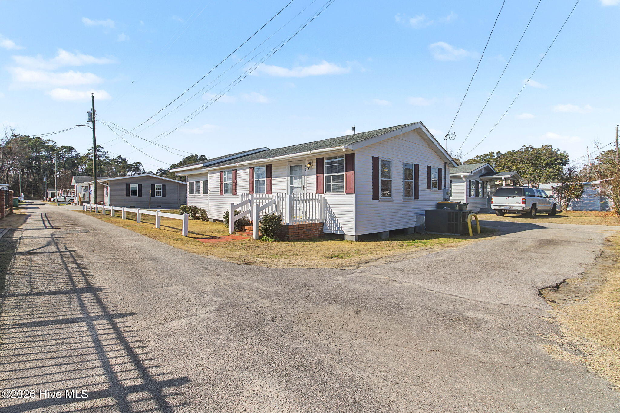 75 Clarkland Village Street