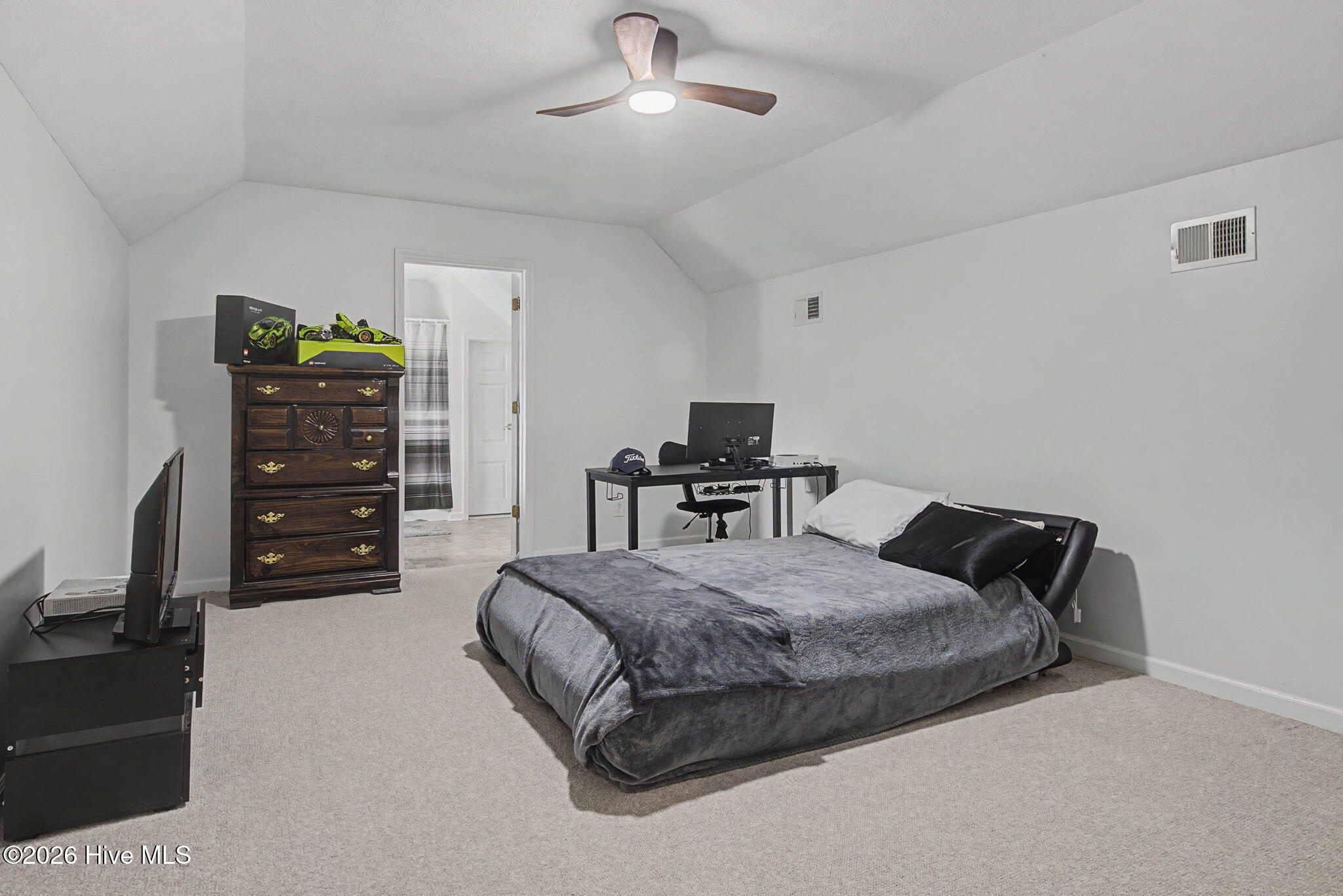 76 Wrexham Place