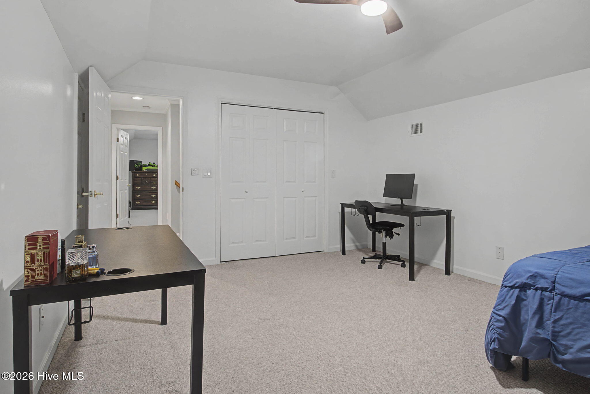 76 Wrexham Place
