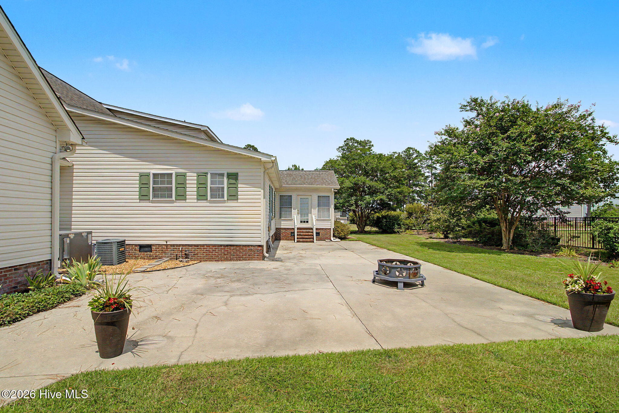 76 Wrexham Place