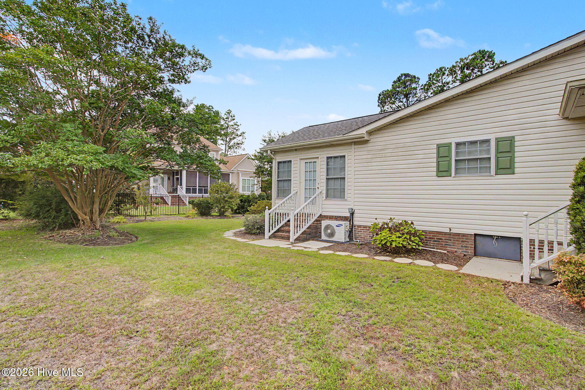 76 Wrexham Place