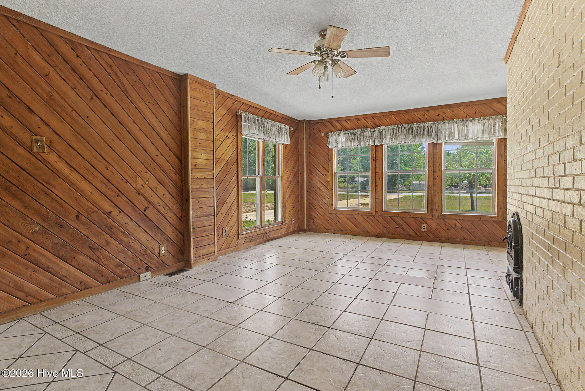 2498 Highway 53