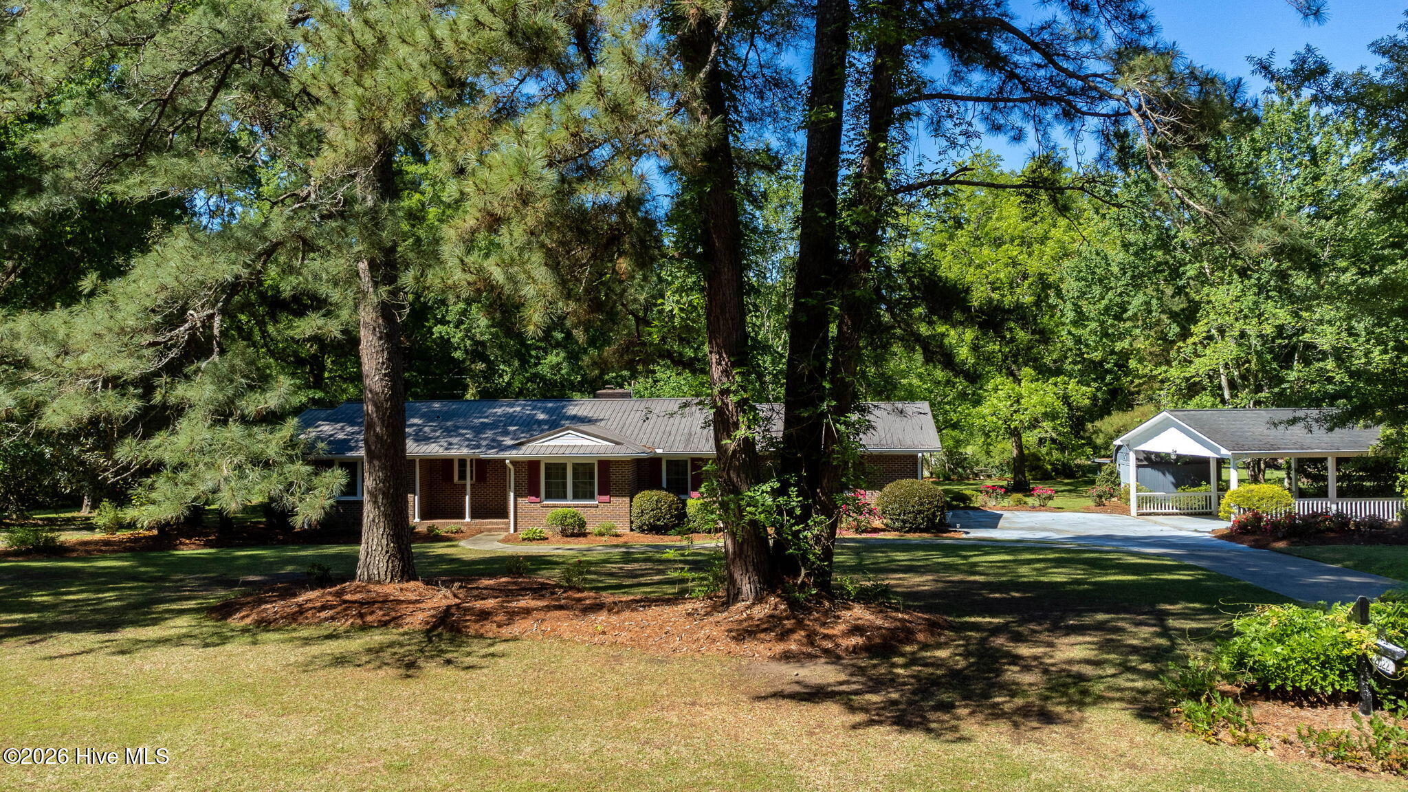2022 Airport Road