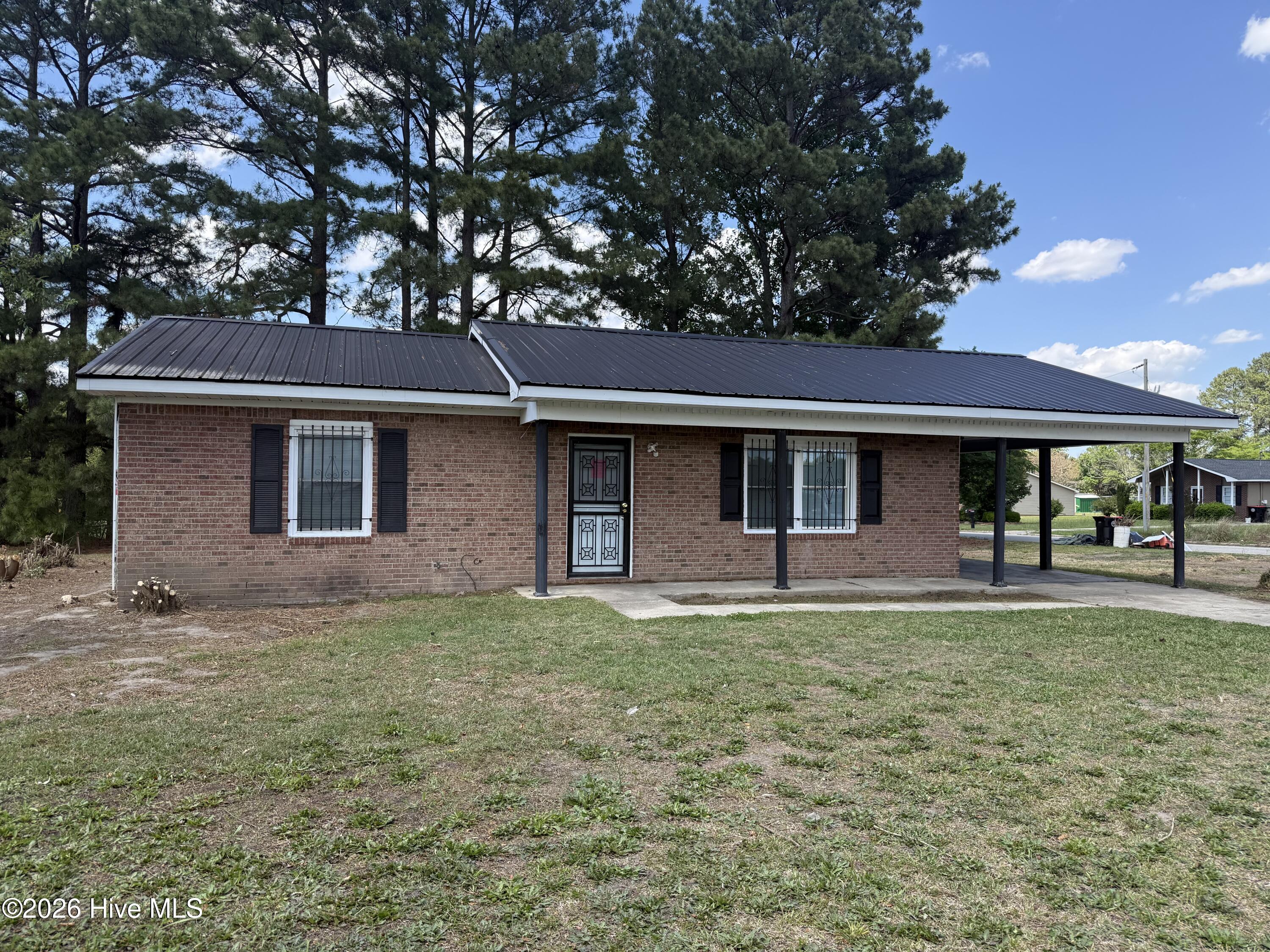 302 Hubert Mclean Avenue