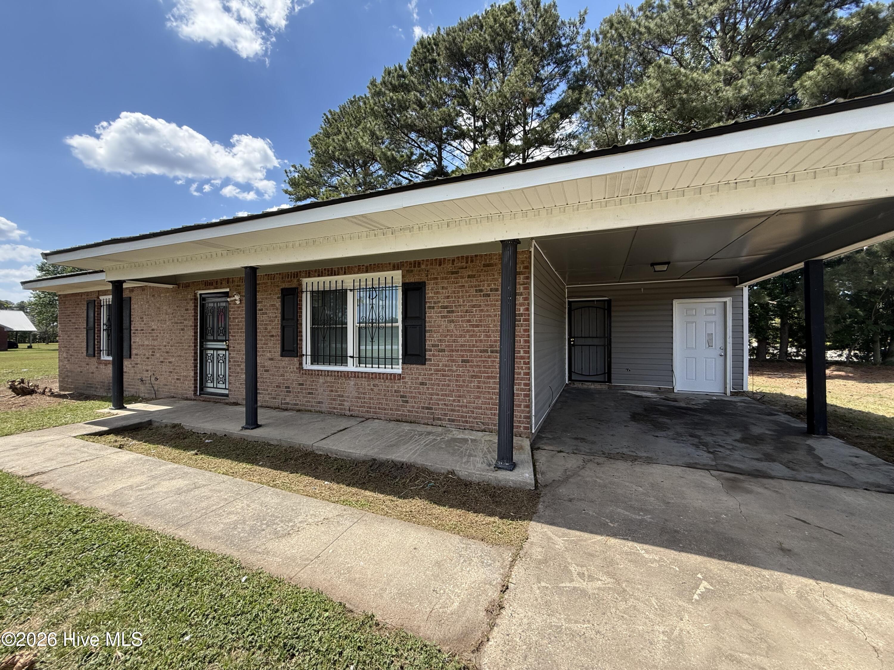 302 Hubert Mclean Avenue