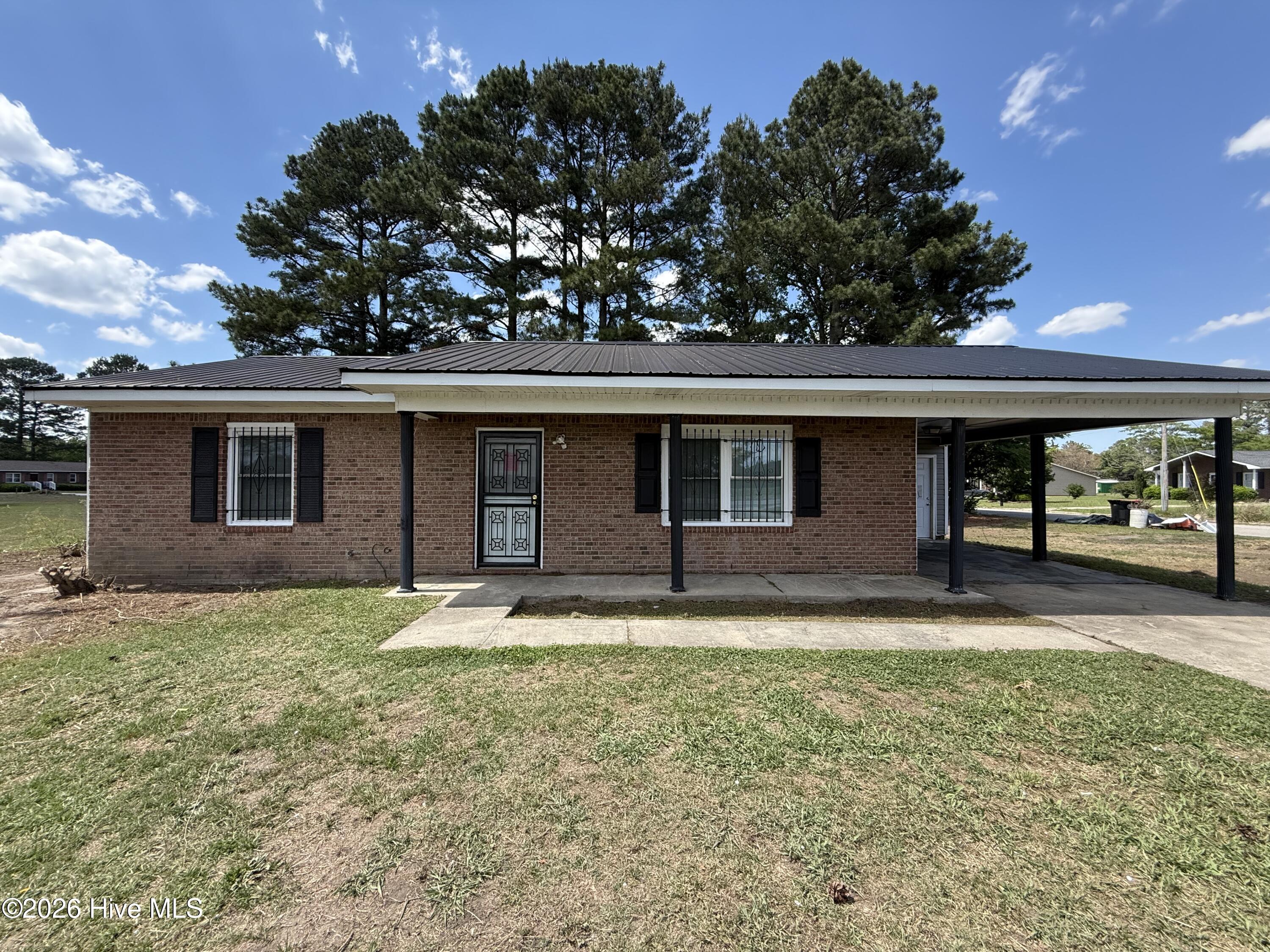 302 Hubert Mclean Avenue
