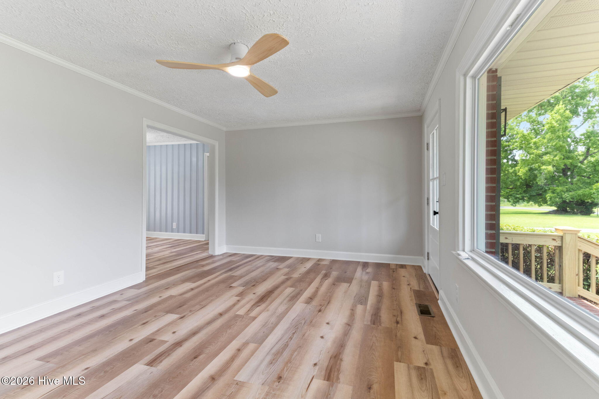 207 Sunset Avenue