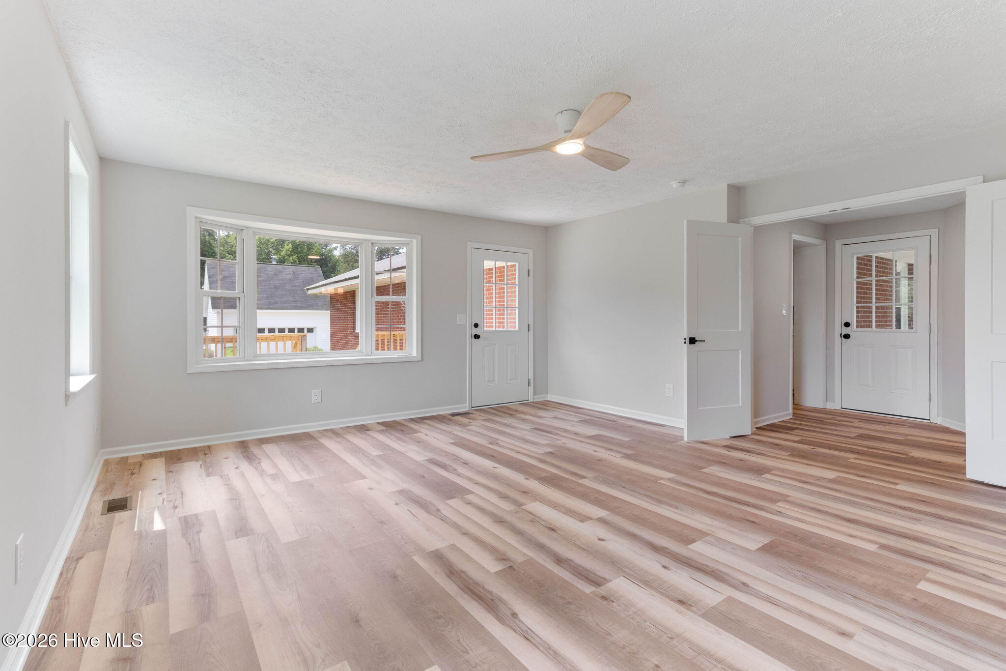 207 Sunset Avenue
