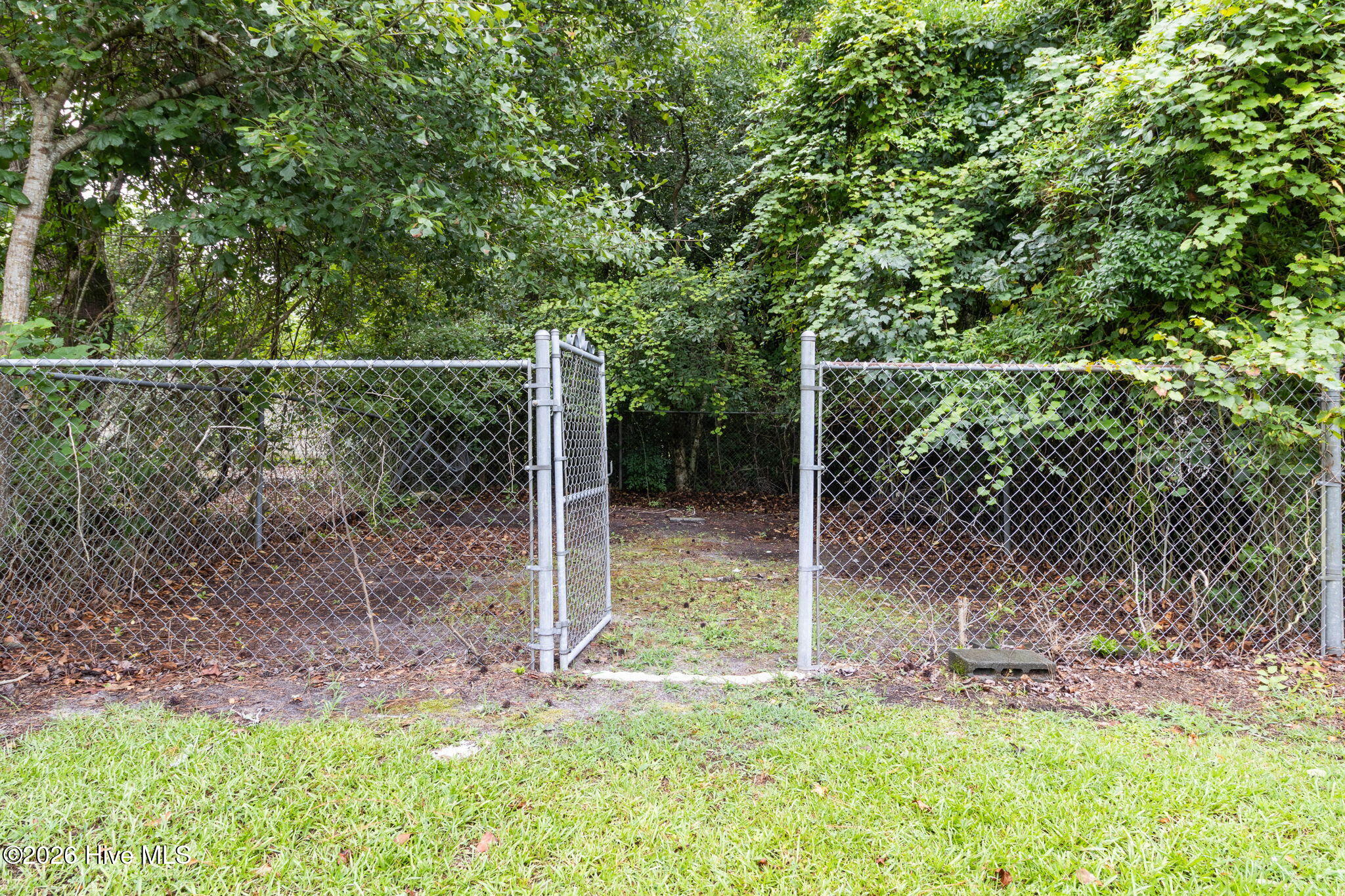 614 Wedgewood Road