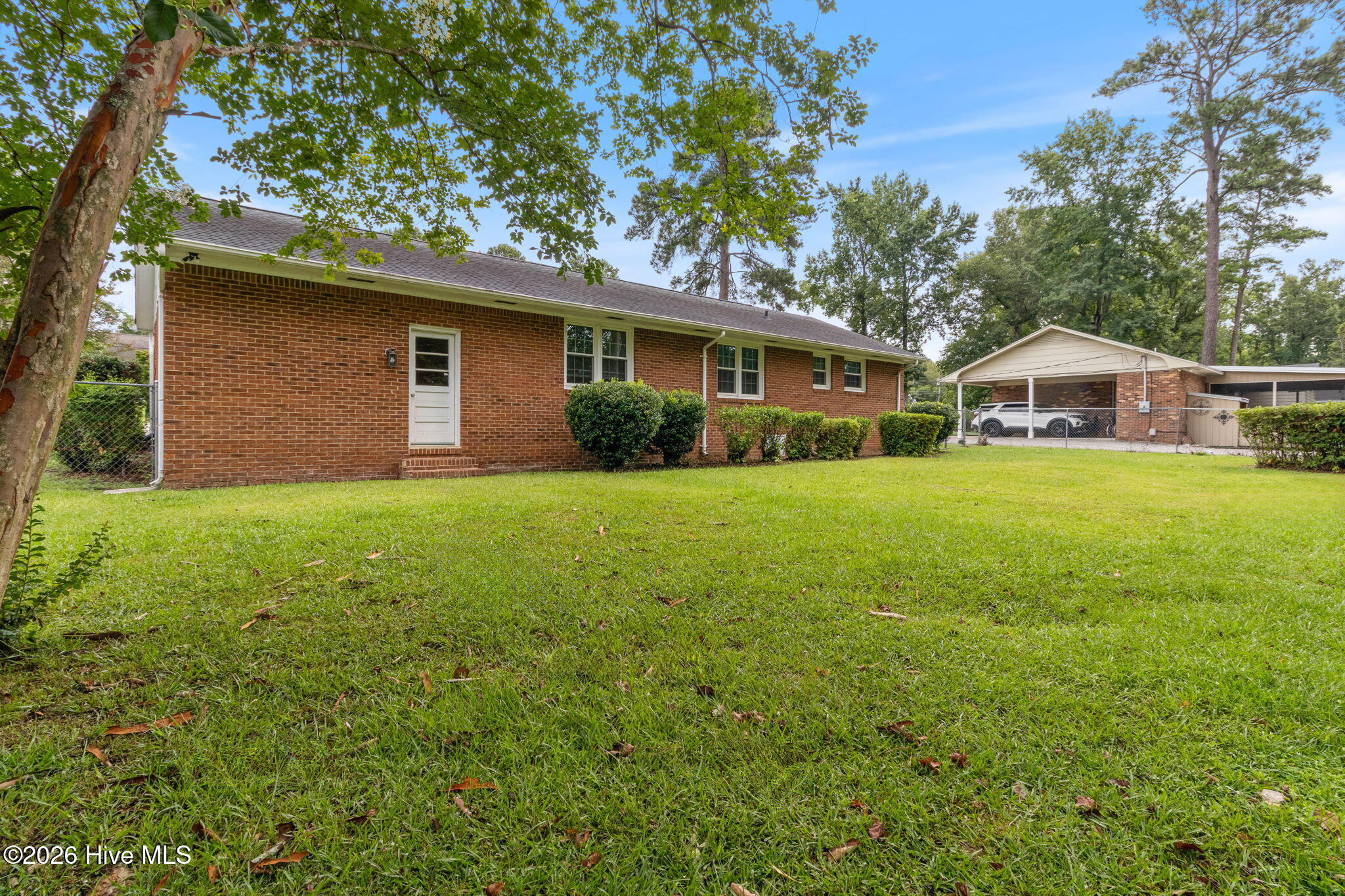 614 Wedgewood Road