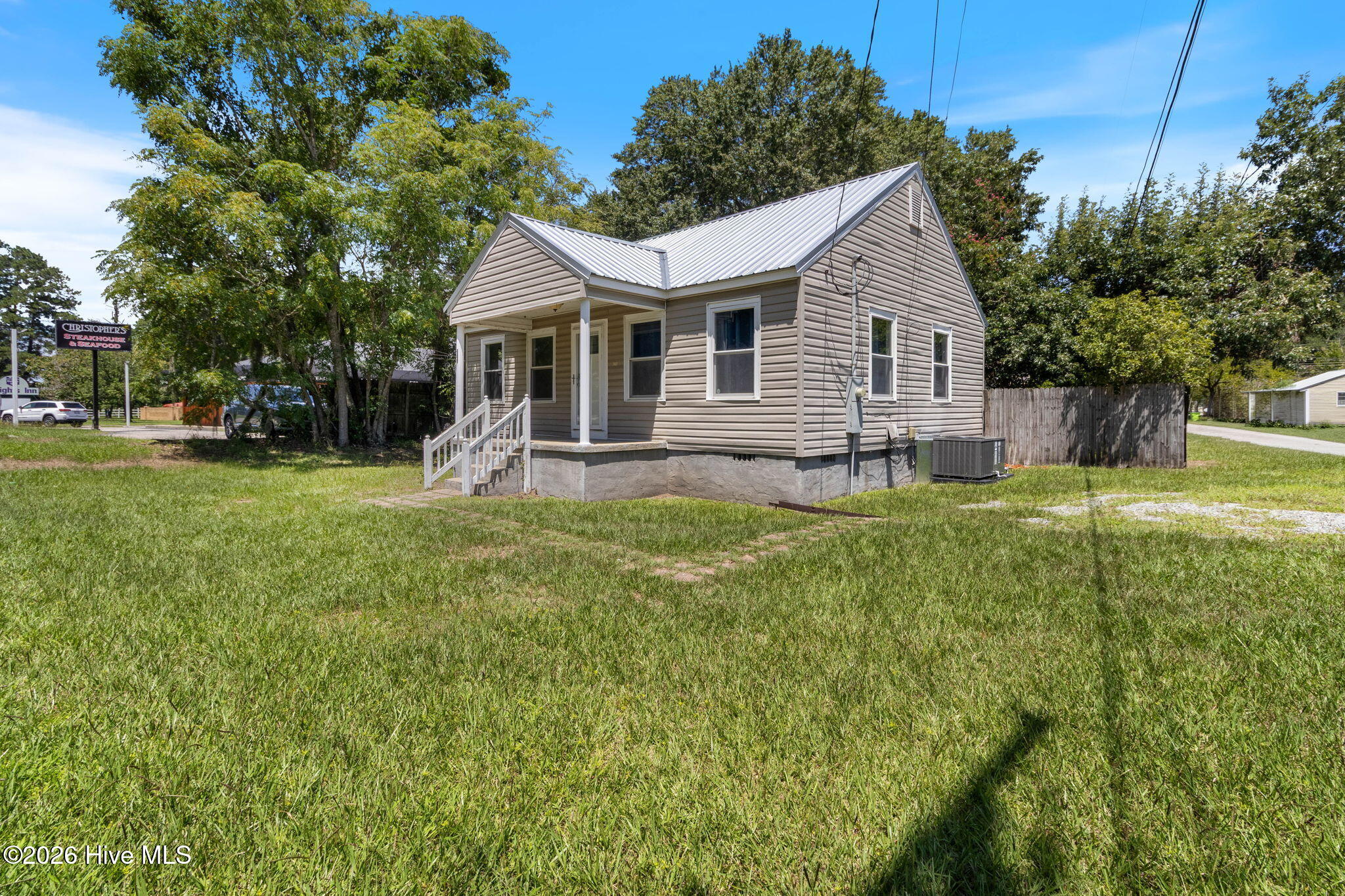707 E Broad Street