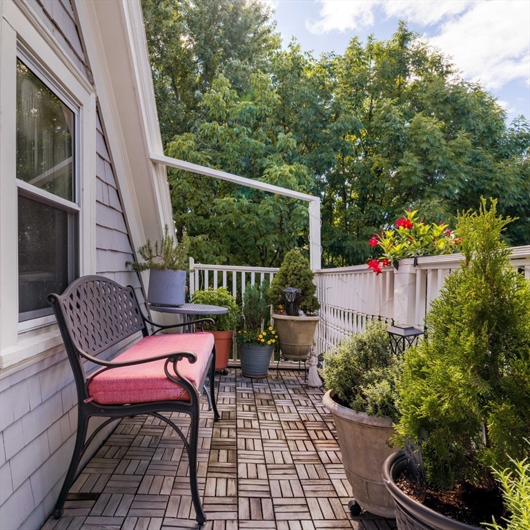 6 Oakland Avenue # 3