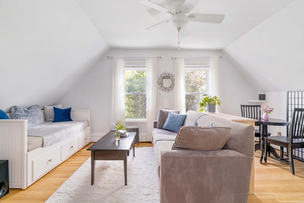 6 Oakland Avenue # 3