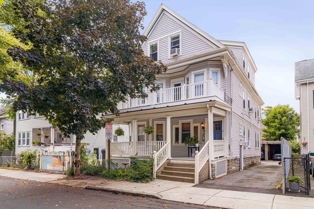 6 Oakland Avenue # 3