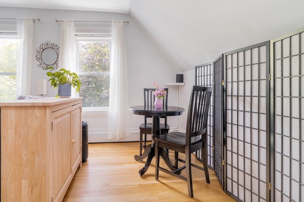 6 Oakland Avenue # 3