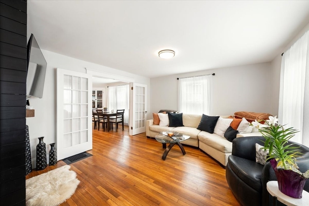 7 Atherton Street # 1