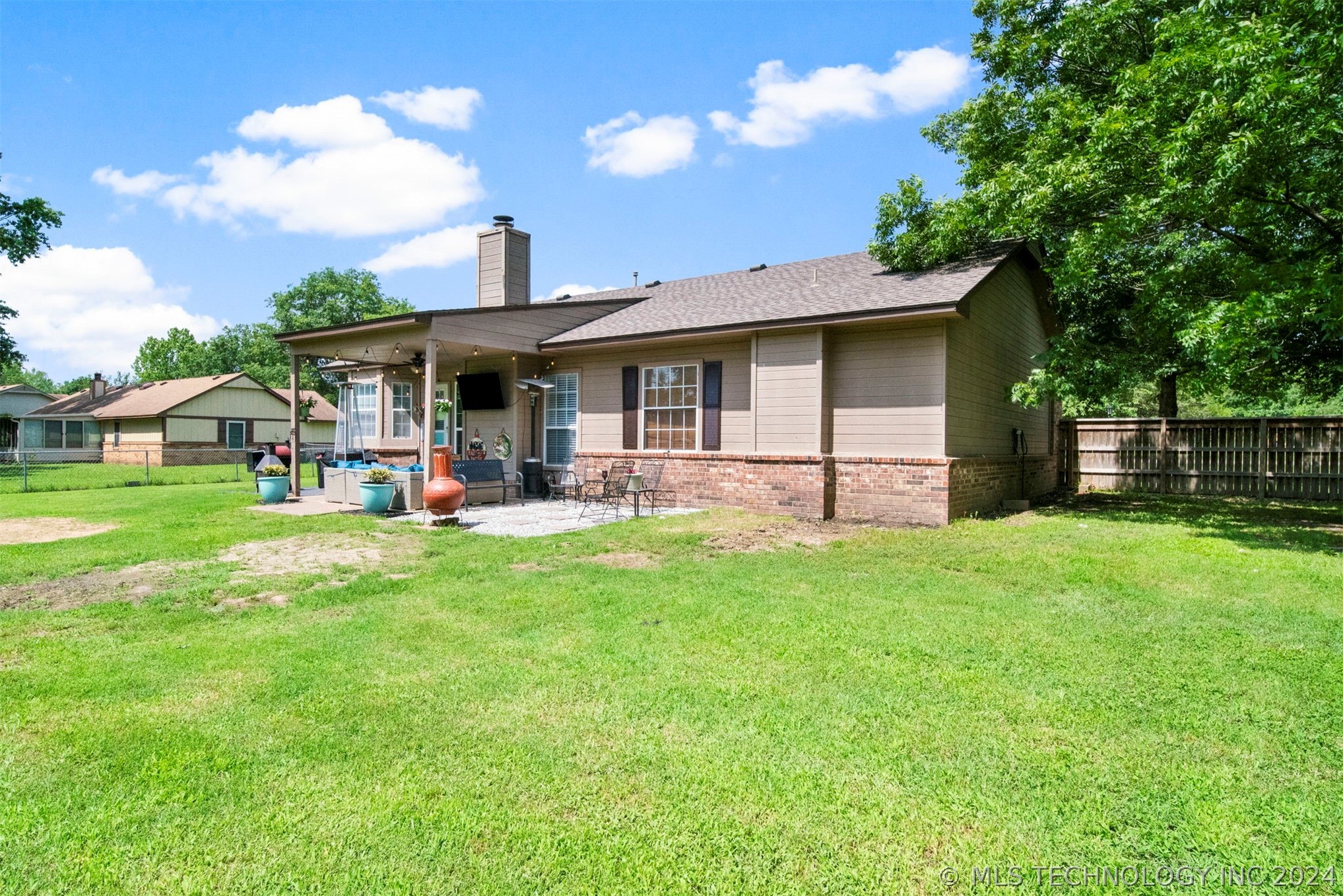 402 S Oklahoma Street