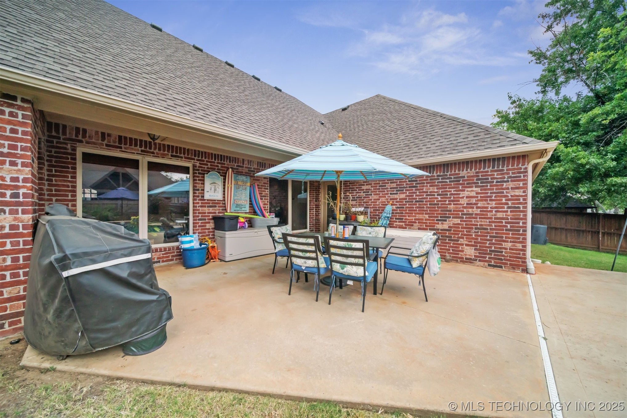 1607 Forest Hill Drive