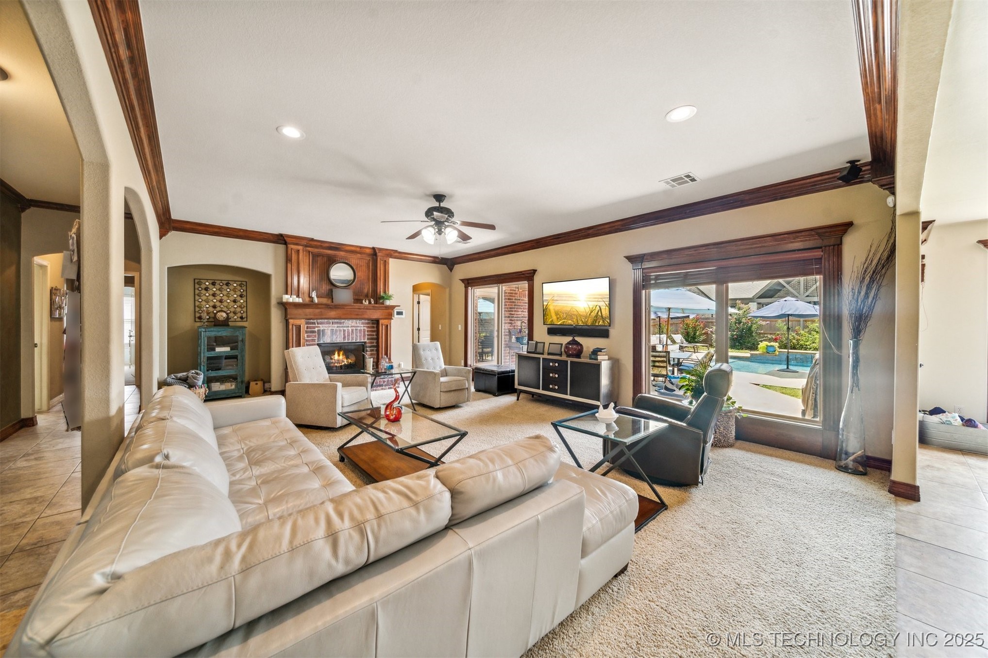 1607 Forest Hill Drive