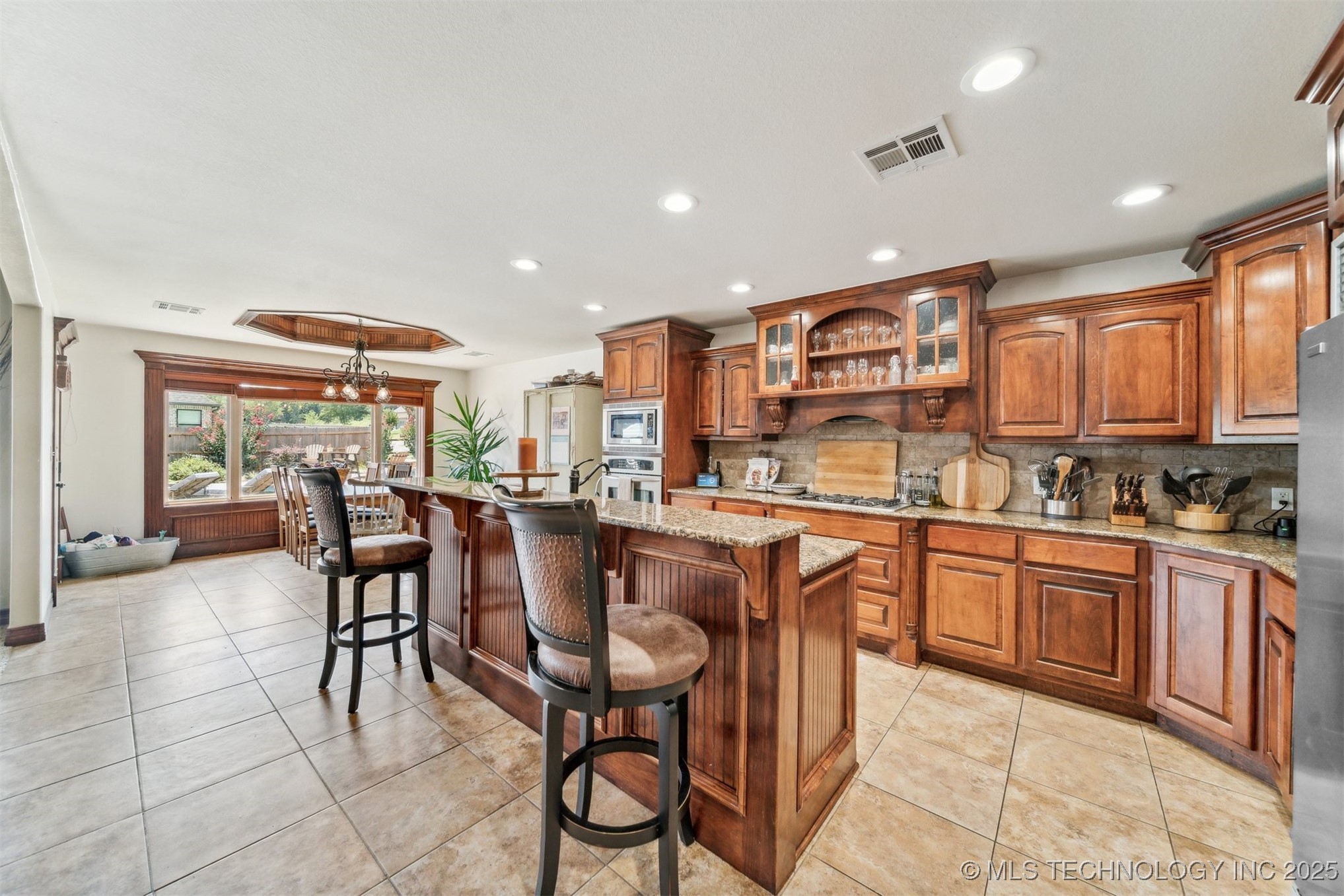 1607 Forest Hill Drive