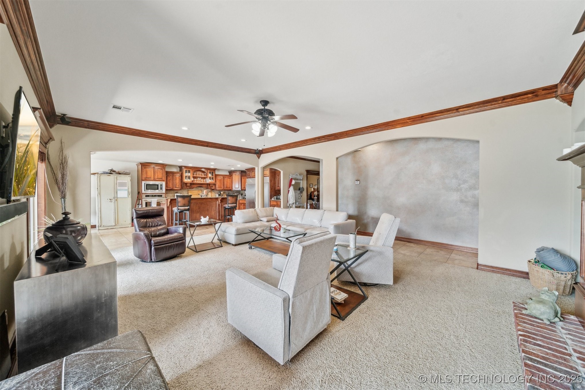 1607 Forest Hill Drive