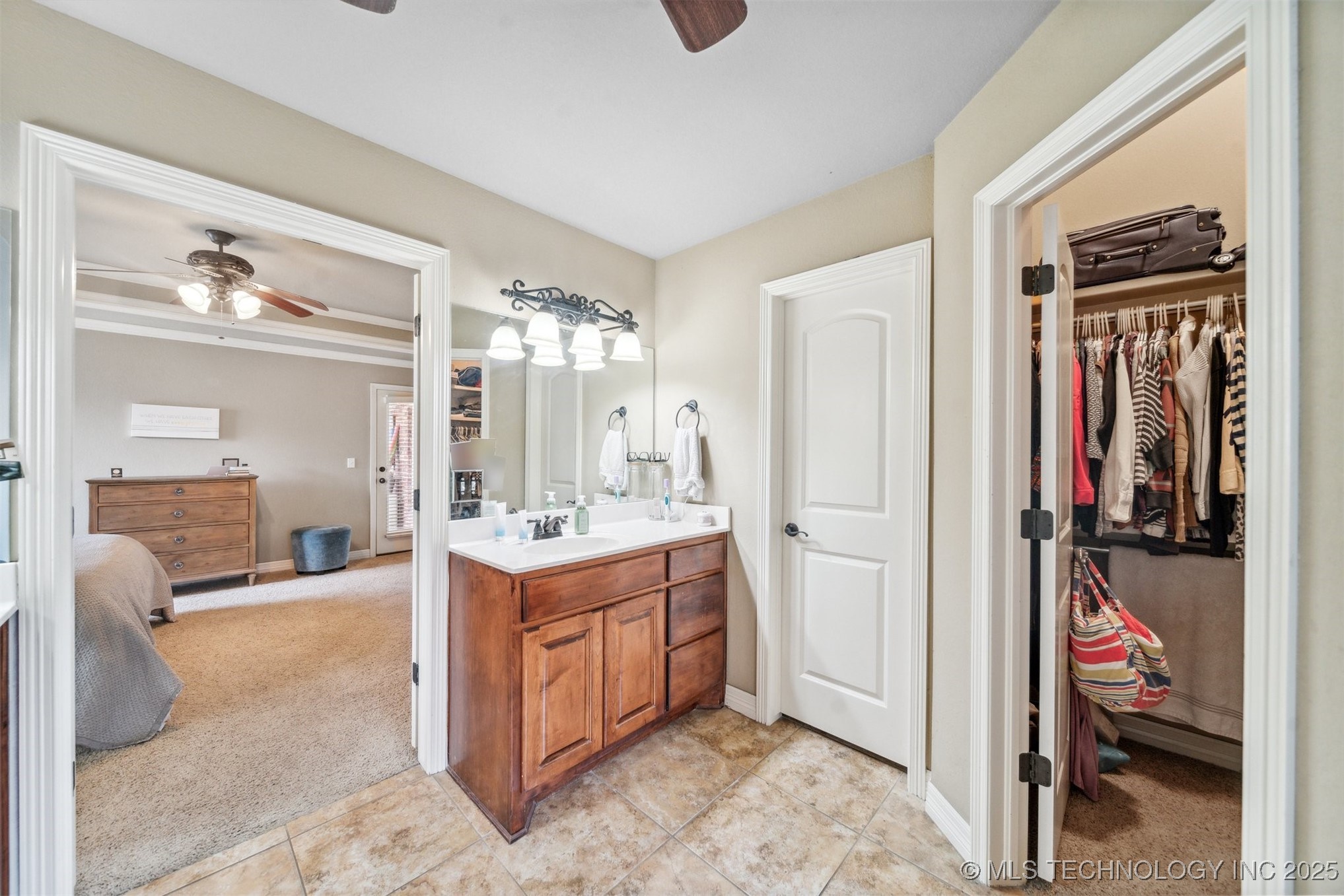 1607 Forest Hill Drive