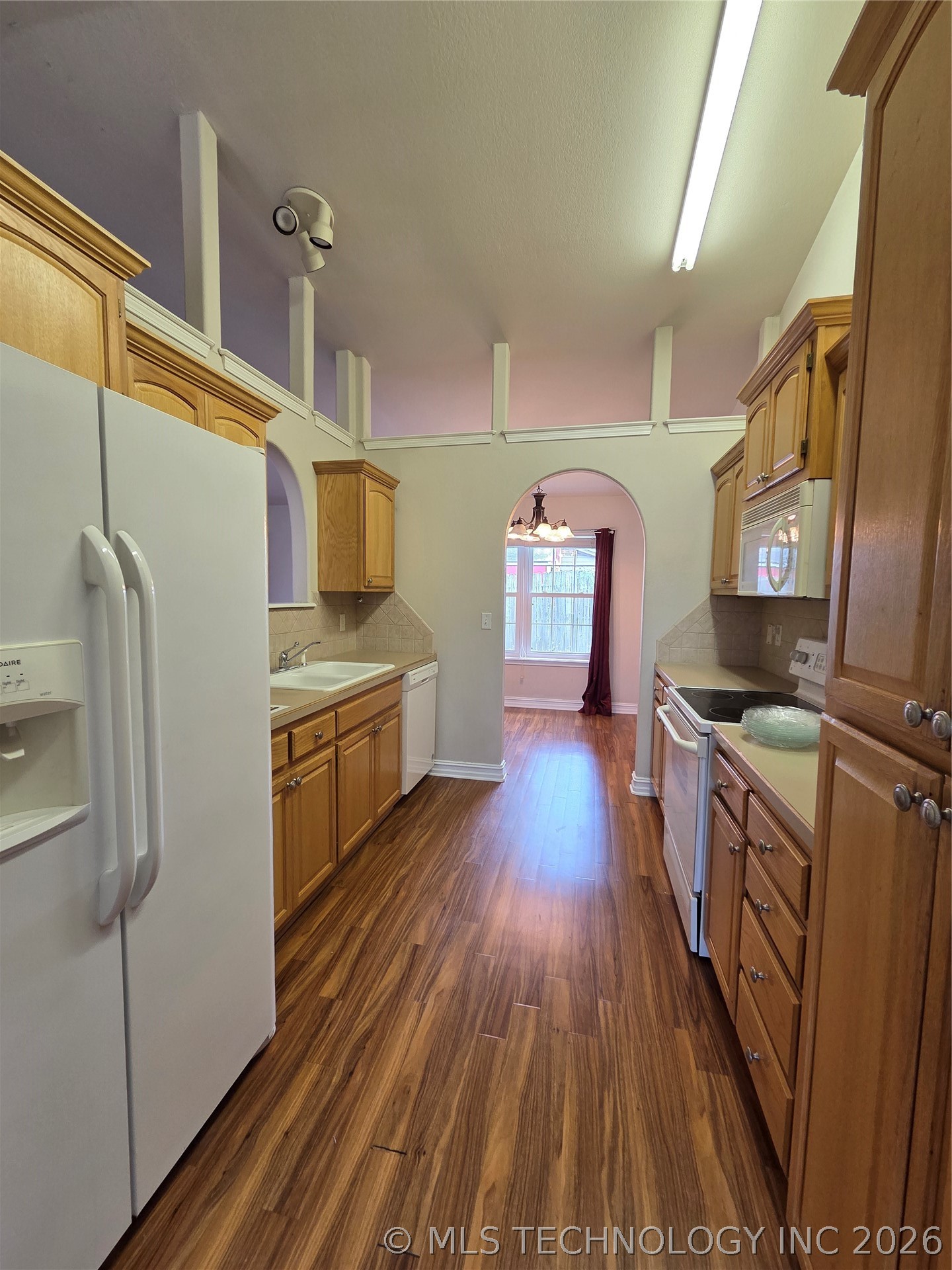1449 W Evergreen Lane