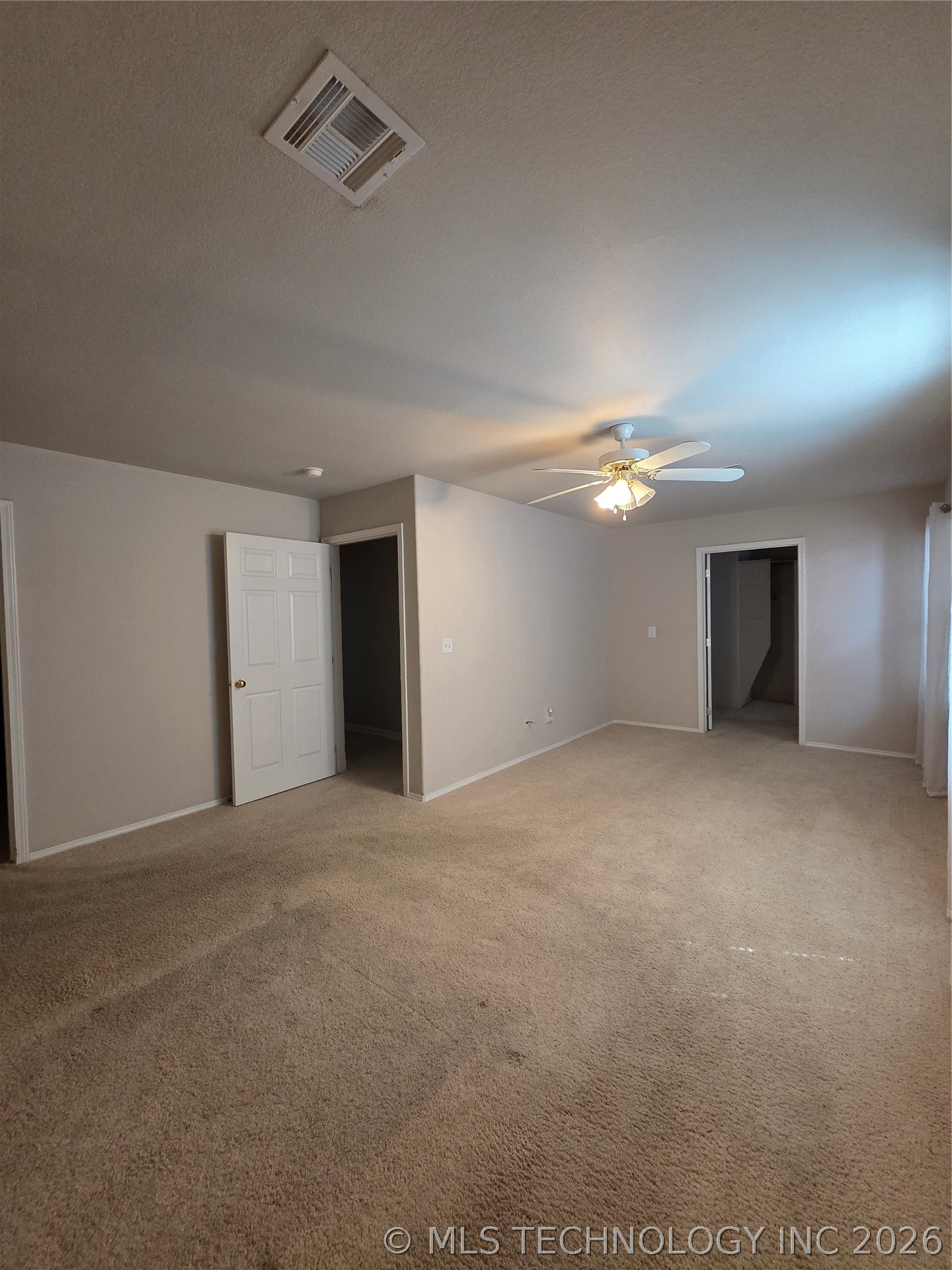 1449 W Evergreen Lane