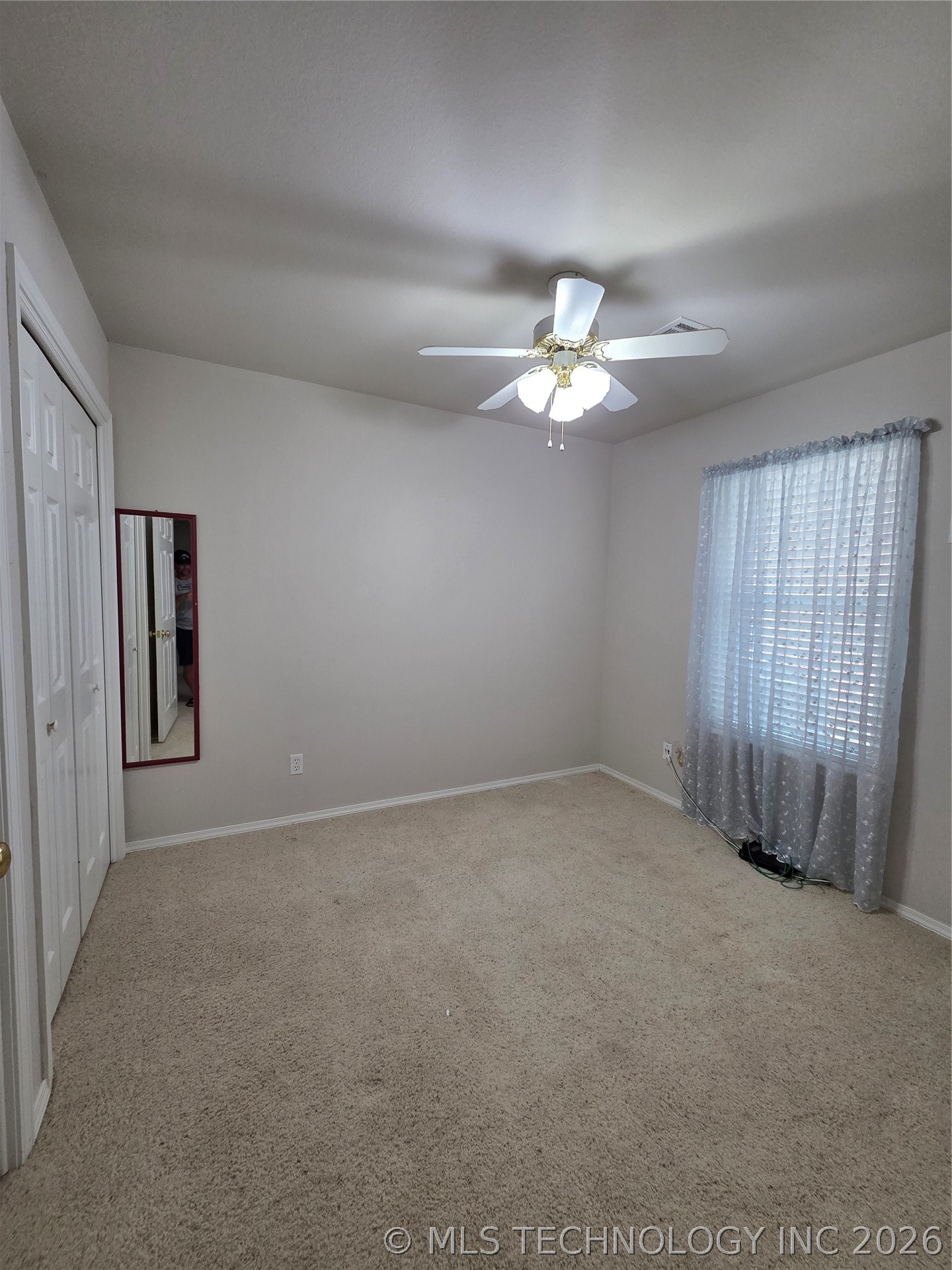 1449 W Evergreen Lane