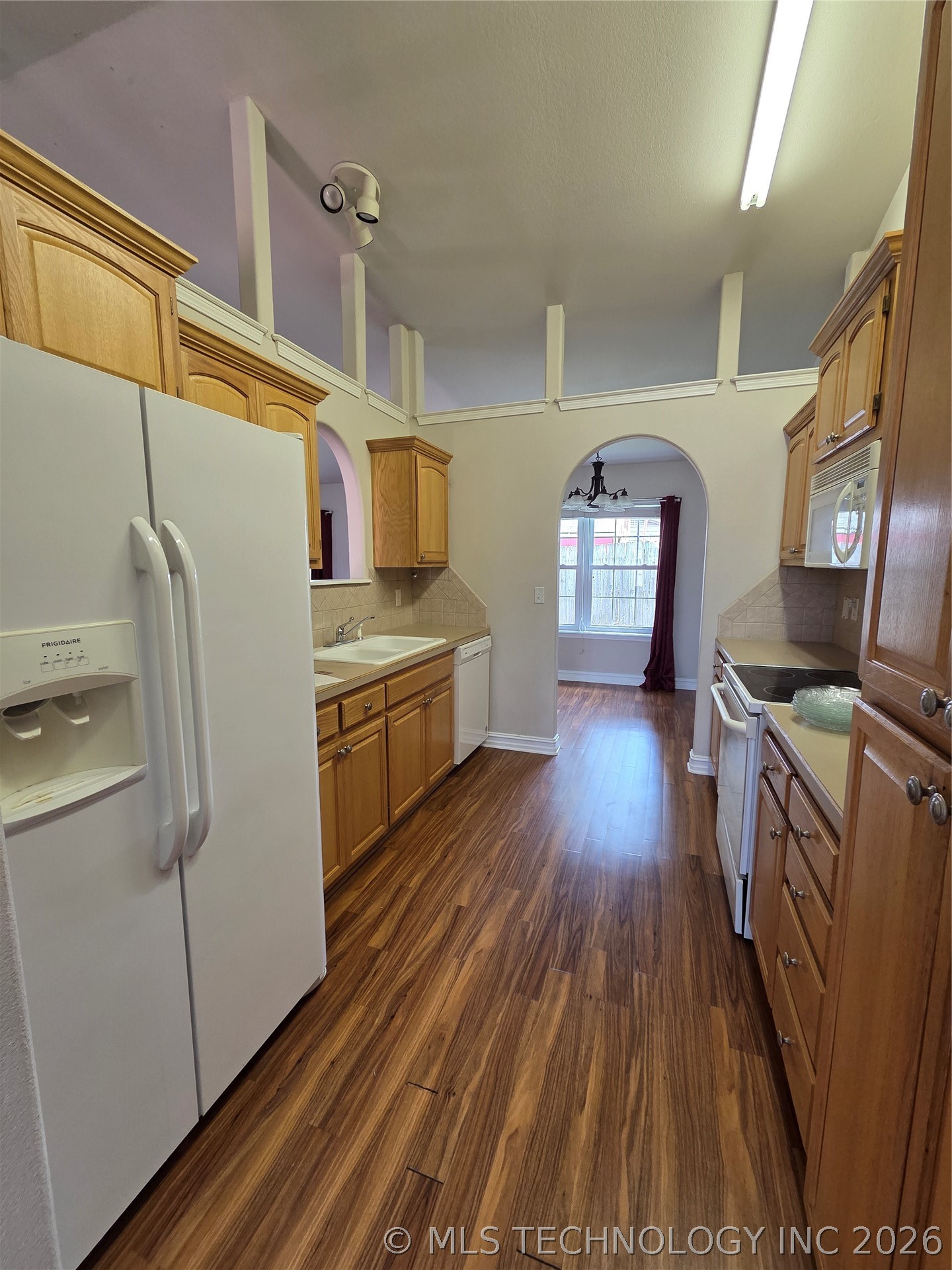 1449 W Evergreen Lane