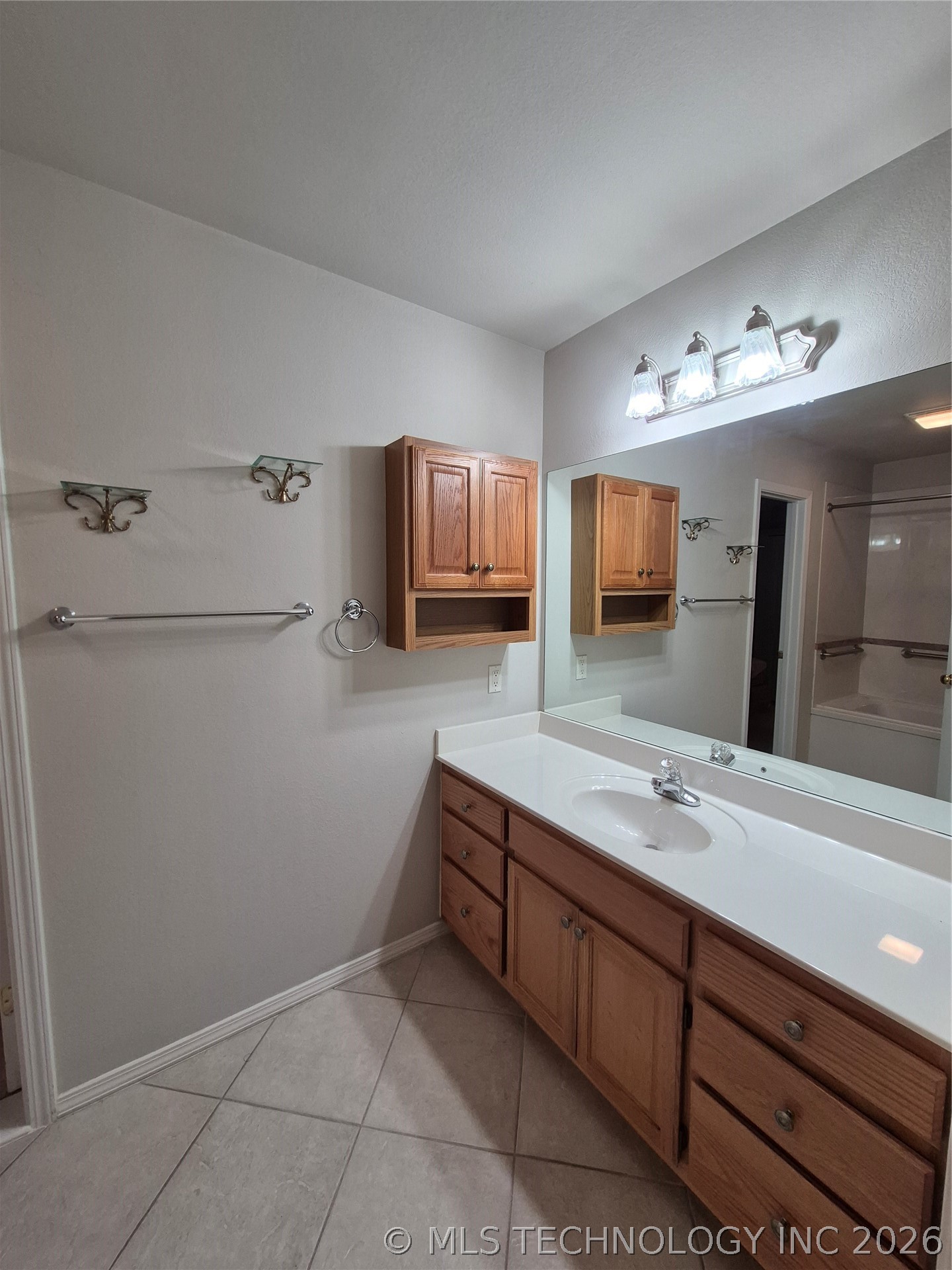 1449 W Evergreen Lane